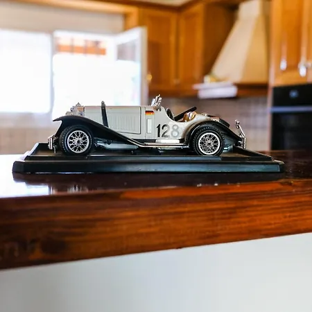 Grand Skylight בית נופש Kastanéa